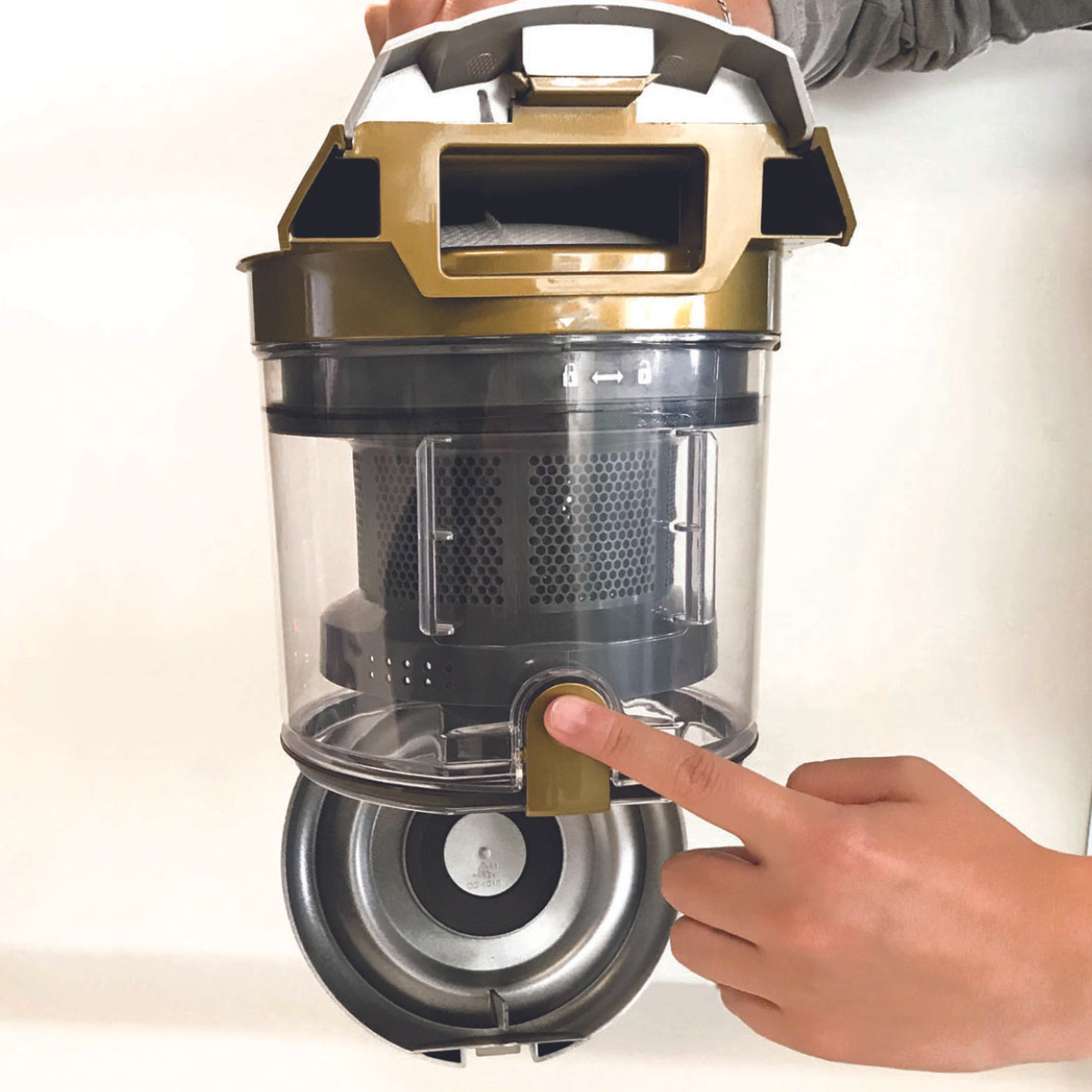 Titanium II Canister Vacuum PV-1800